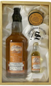 Glenugie 1966 31 Year Old, Signatory Vintage Silent Stills with Case